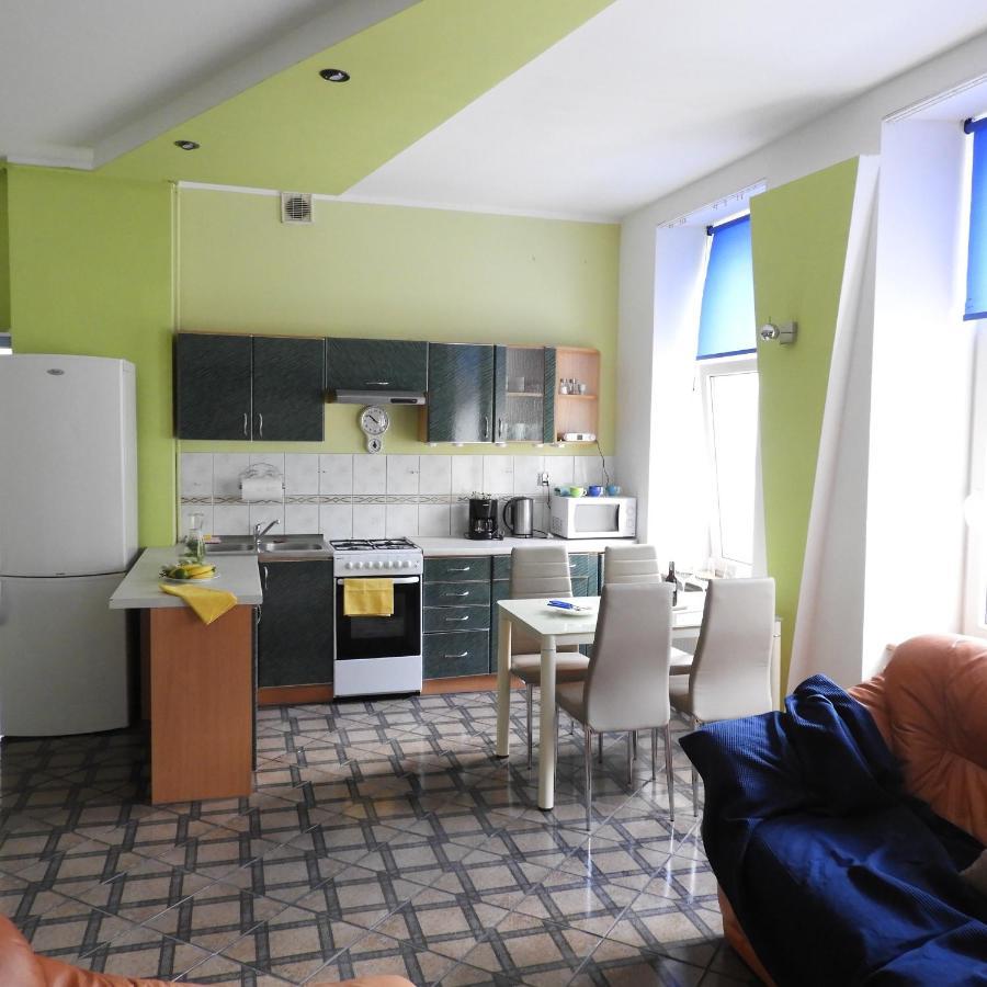 Apartament Przy Parku Apartment Gizycko Exterior photo