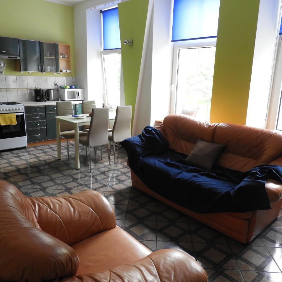 Apartament Przy Parku Apartment Gizycko Exterior photo